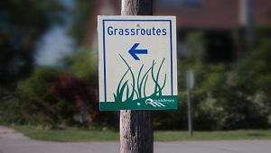 Grass routes sign