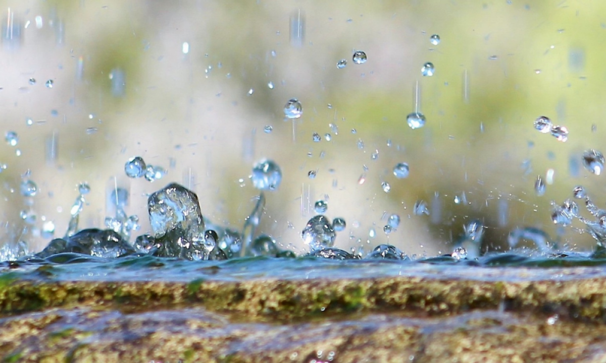 water droplets on ledge